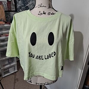 Cropped Graphic Tshirt